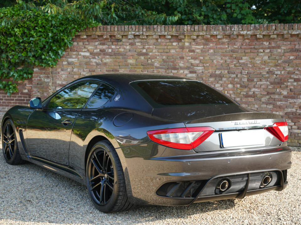 Afbeelding 2/50 van Maserati GranTurismo MC Stradale (2011)