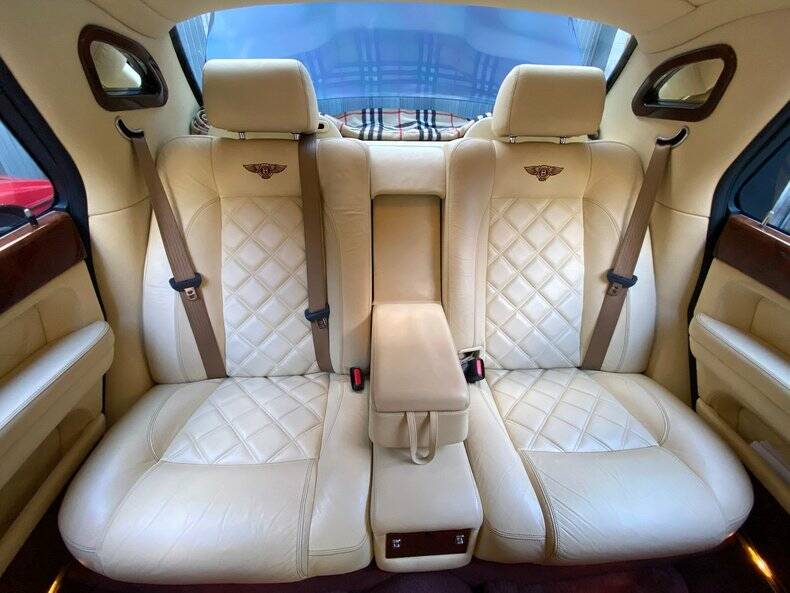 Imagen 39/50 de Bentley Arnage T (2002)