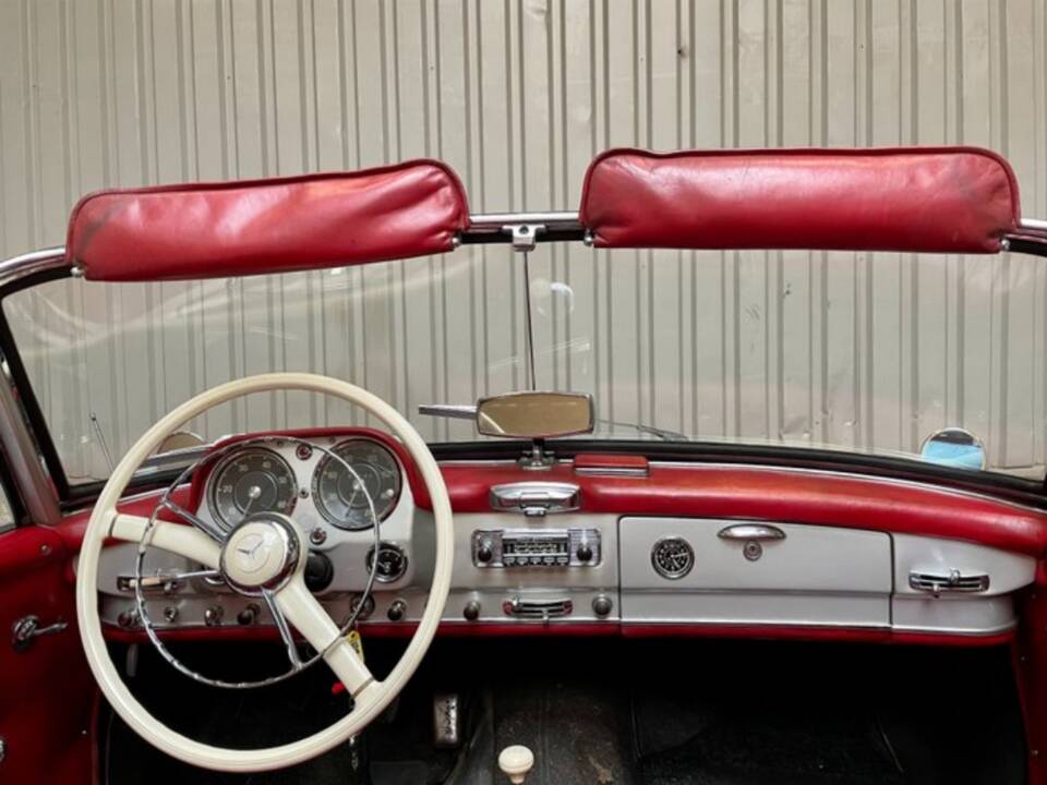 Imagen 28/92 de Mercedes-Benz 190 SL (1960)