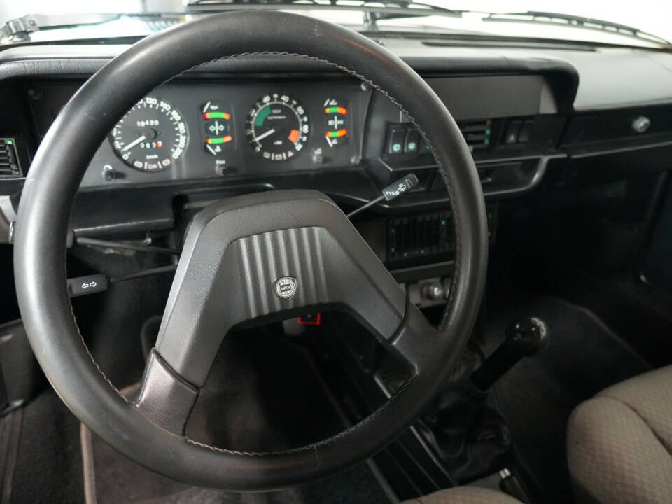 Immagine 31/35 di Lancia Beta HP Executive VX (1983)