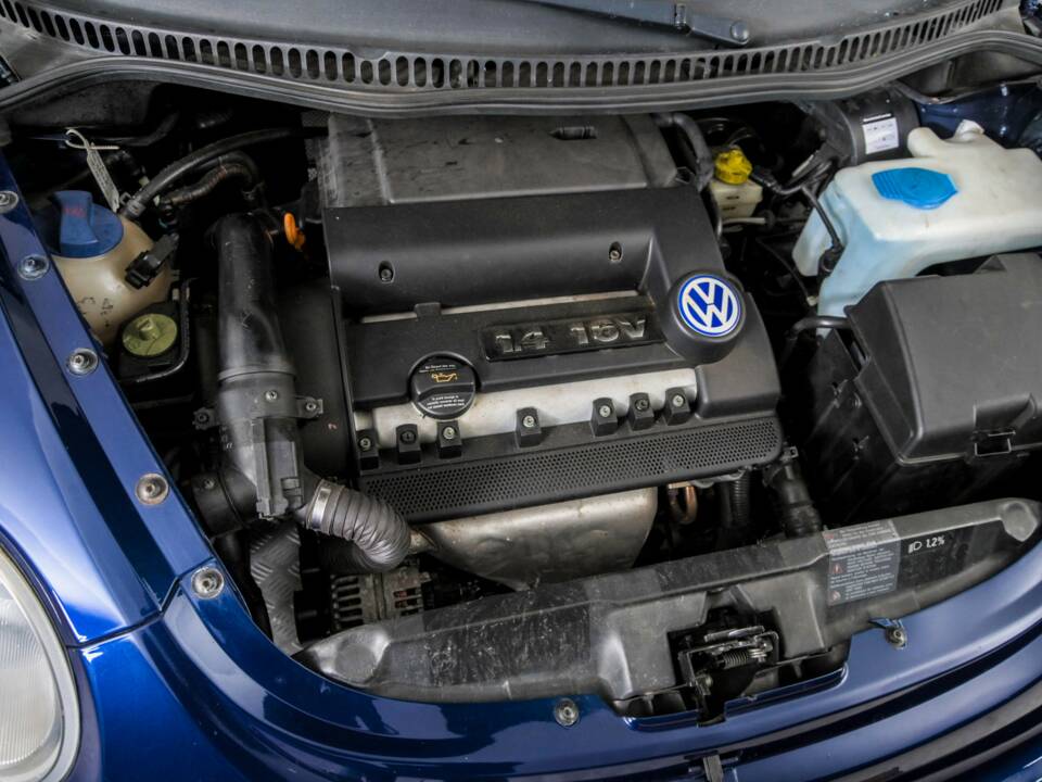 Afbeelding 38/50 van Volkswagen New Beetle 1.4 (2003)