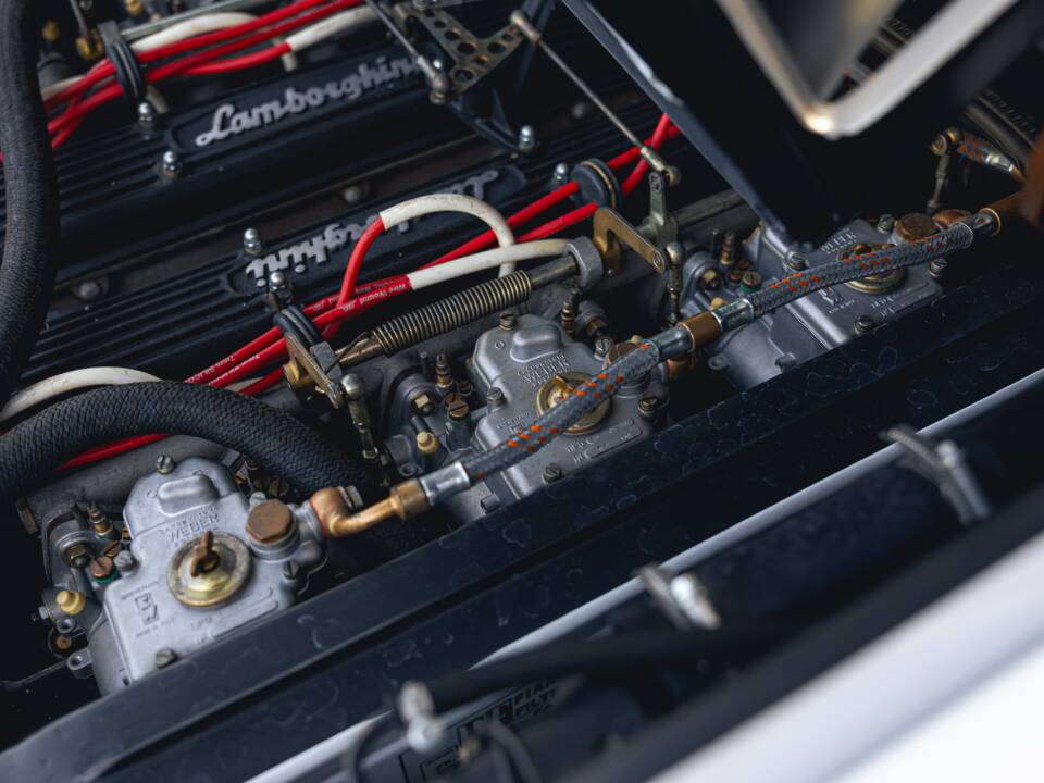 Image 63/73 of Lamborghini Countach LP 400 S (1980)