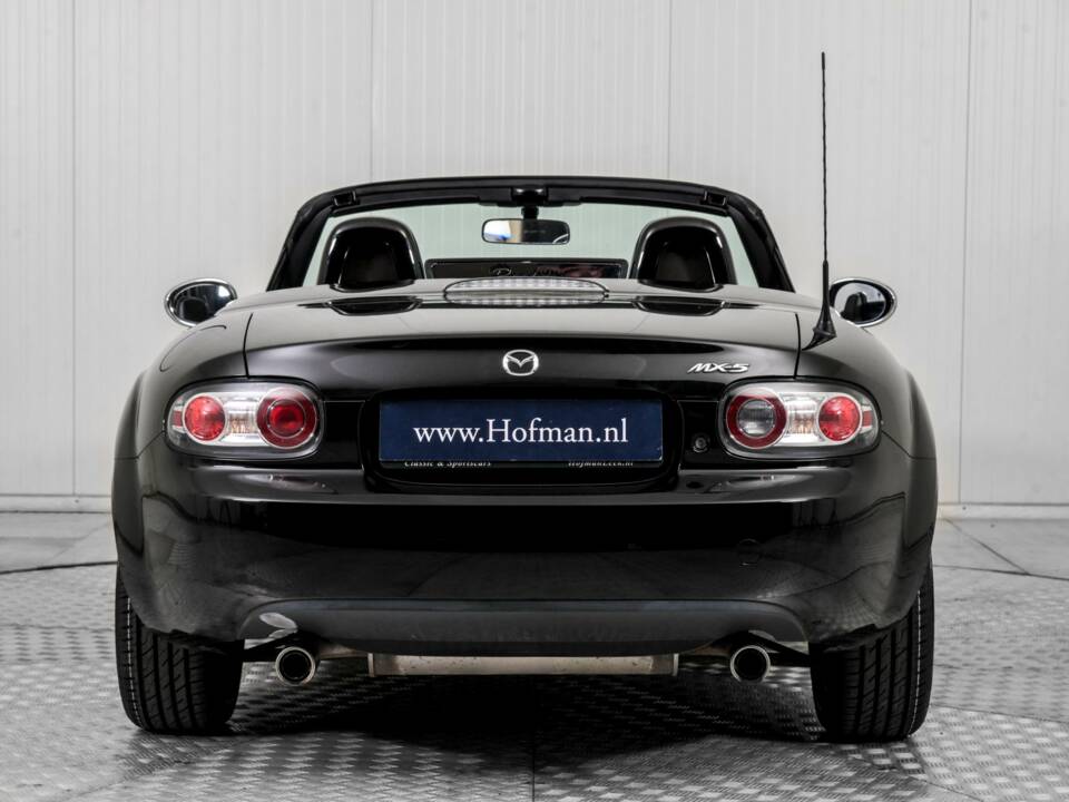 Image 13/50 of Mazda MX-5 2.0 (2009)