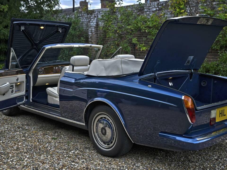 Imagen 29/50 de Rolls-Royce Corniche III (1991)