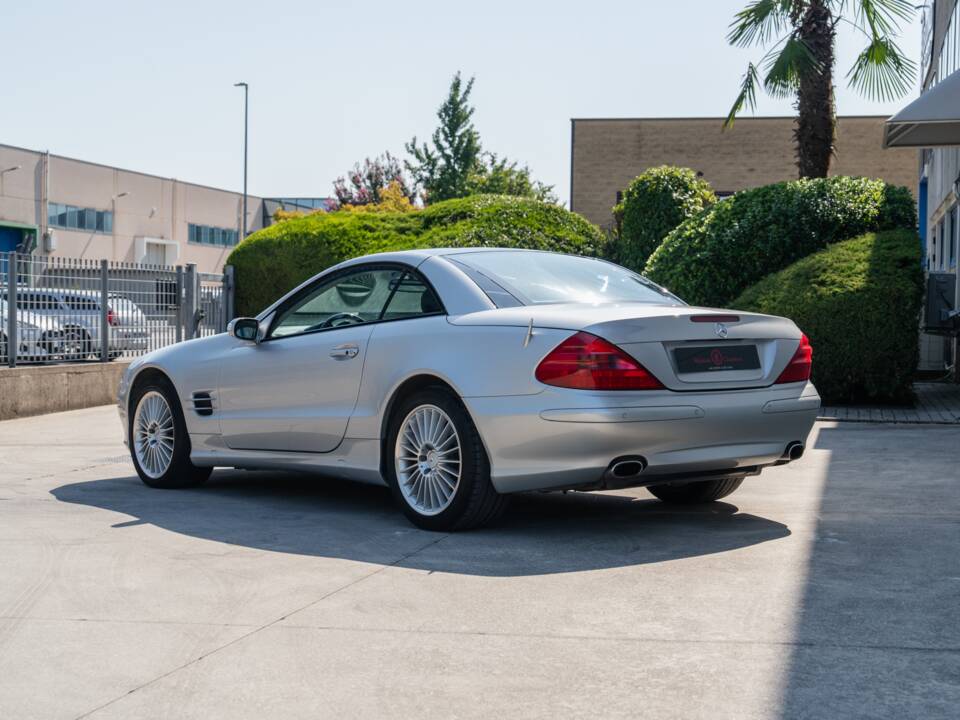 Image 10/86 de Mercedes-Benz SL 500 (2002)