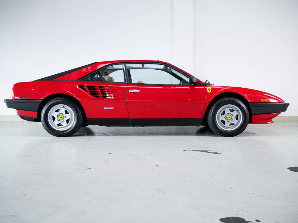 Bild 3/50 von Ferrari Mondial Quattrovalvole (1985)