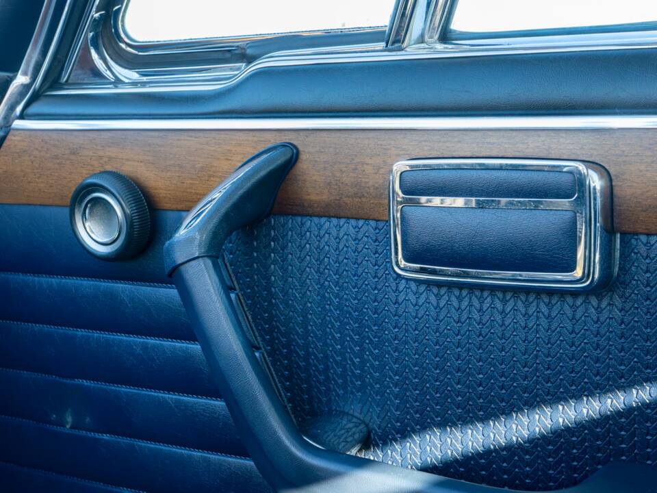 Afbeelding 3/15 van BMW 3.0 CS (1973)