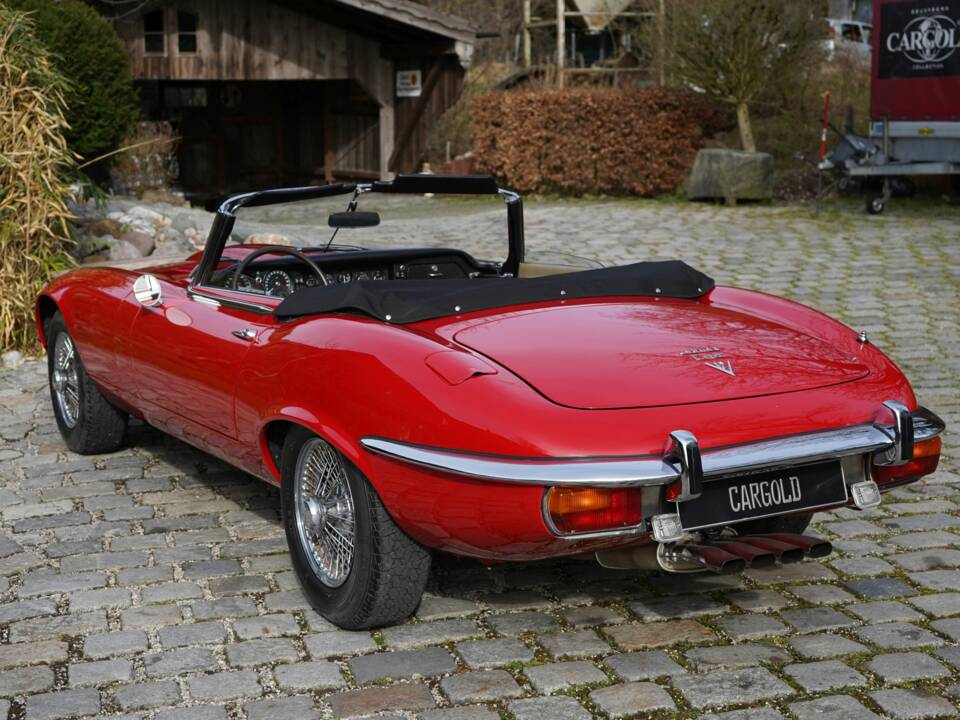 Bild 5/12 von Jaguar E-Type V12 (1972)