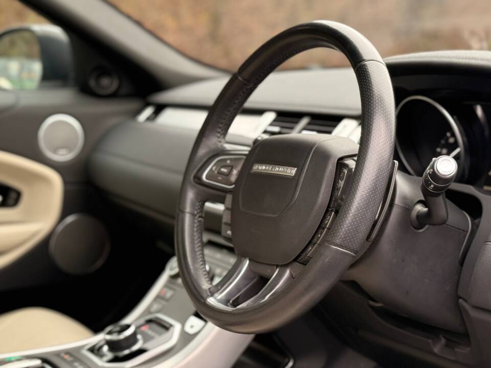 Bild 11/30 von Land Rover Range Rover Evoque TD4 (2017)