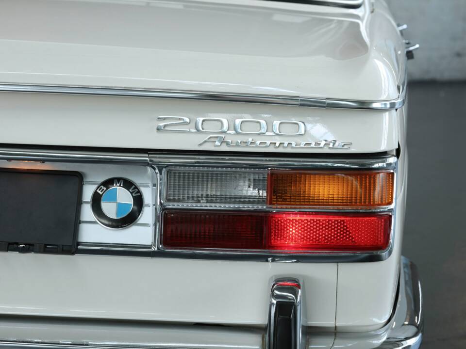 Immagine 16/50 di BMW 2000 (1969)