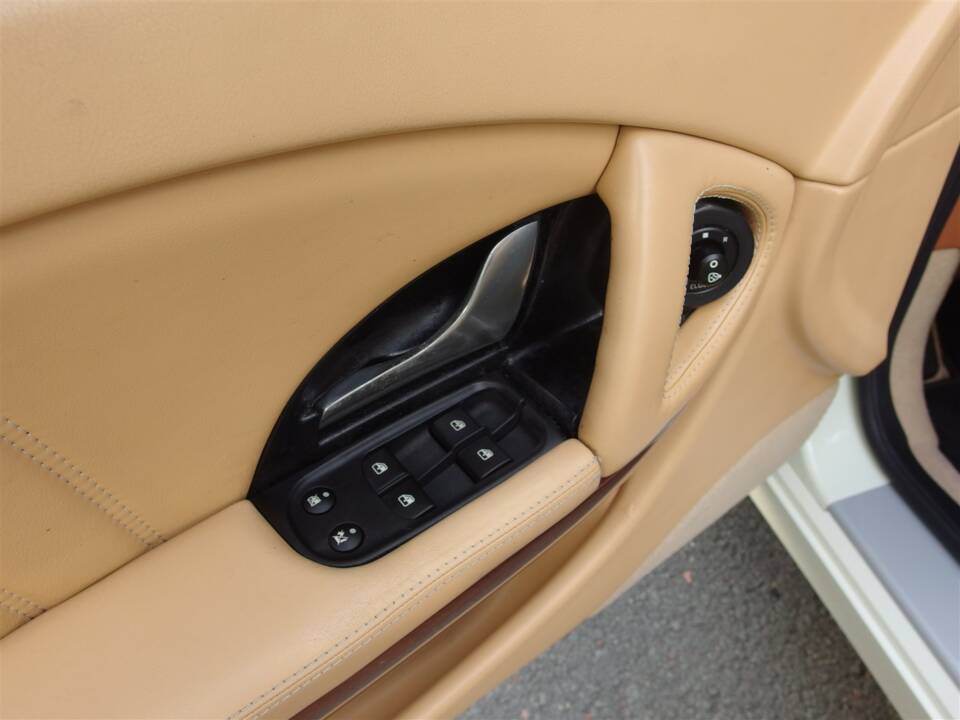Immagine 40/100 di Maserati Quattroporte 4.2 (2007)