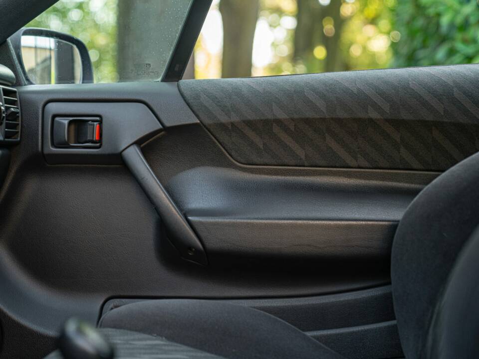Image 26/50 of Opel Calibra 2,0 4x4 16V (1991)