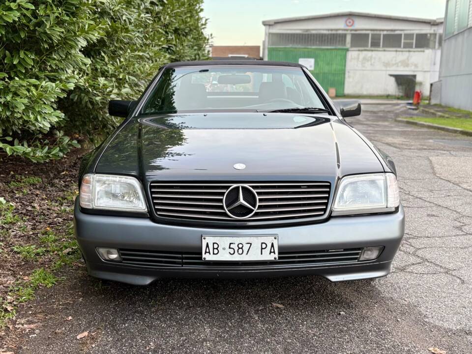 Image 2/14 of Mercedes-Benz SL 280 (1994)