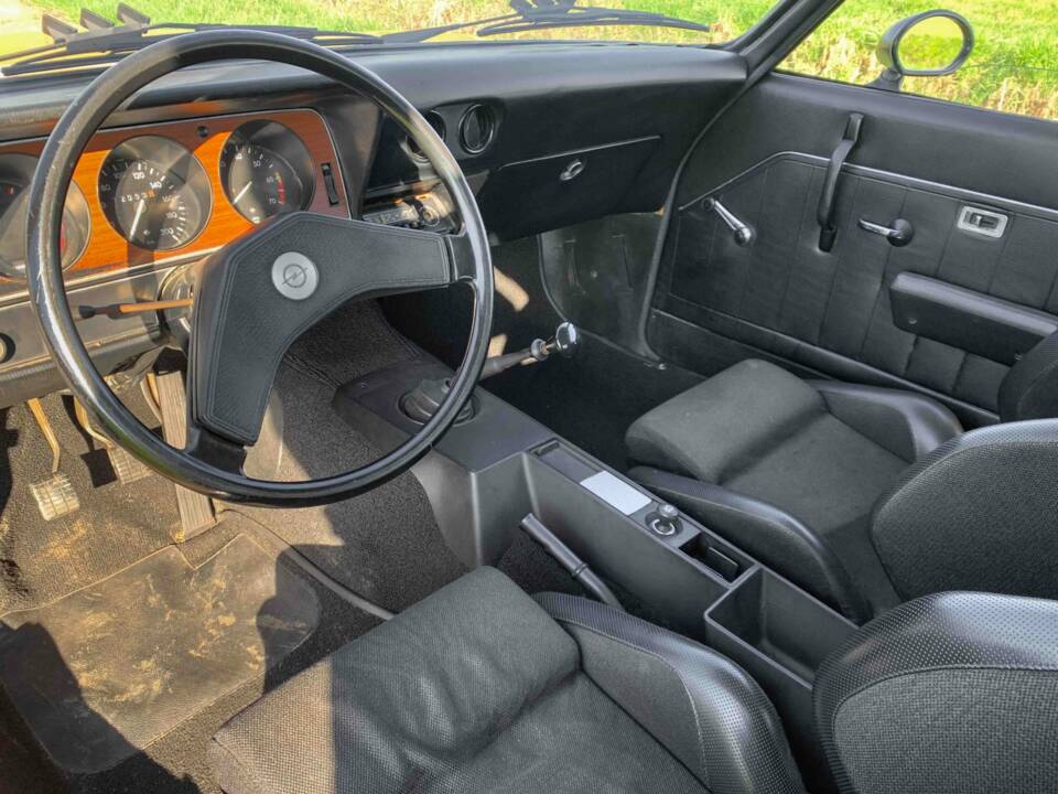Immagine 4/5 di Opel Manta 1900 S (1971)
