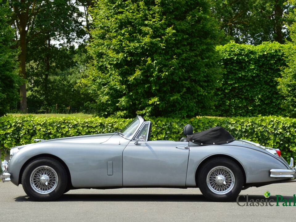Image 2/50 of Jaguar XK 150 3.8 S DHC (1959)