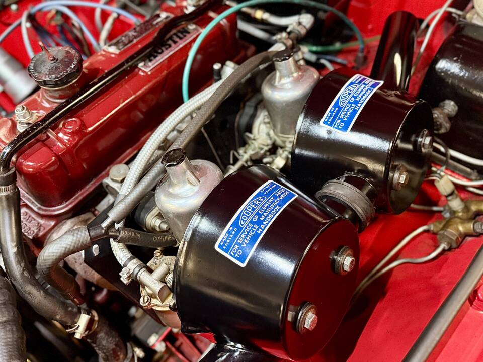 Bild 52/64 von MG MGB (1970)