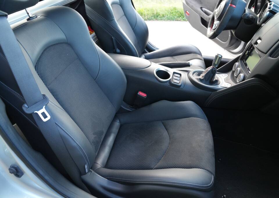 Image 9/30 of Nissan 370Z (2014)