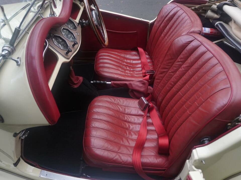 Bild 12/19 von MG TF 1500 (1954)