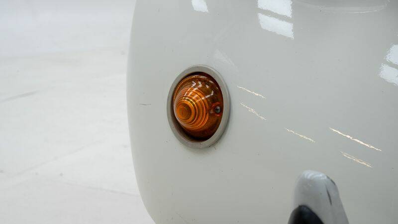 Afbeelding 13/15 van Citroën 2 CV 6 Club (1983)