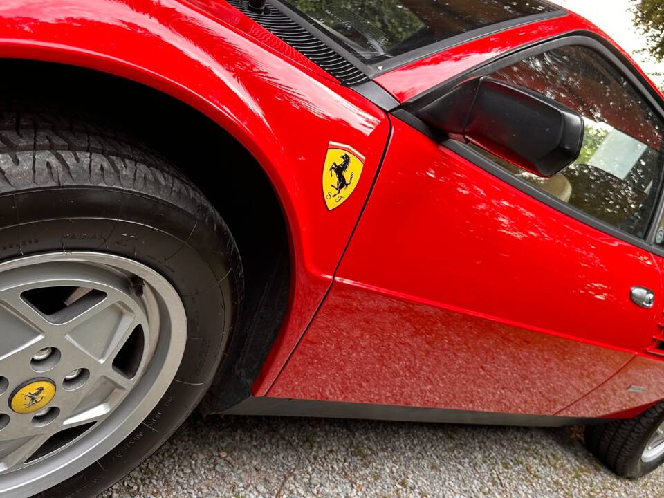 Image 9/29 of Ferrari Mondial 3.2 (1987)
