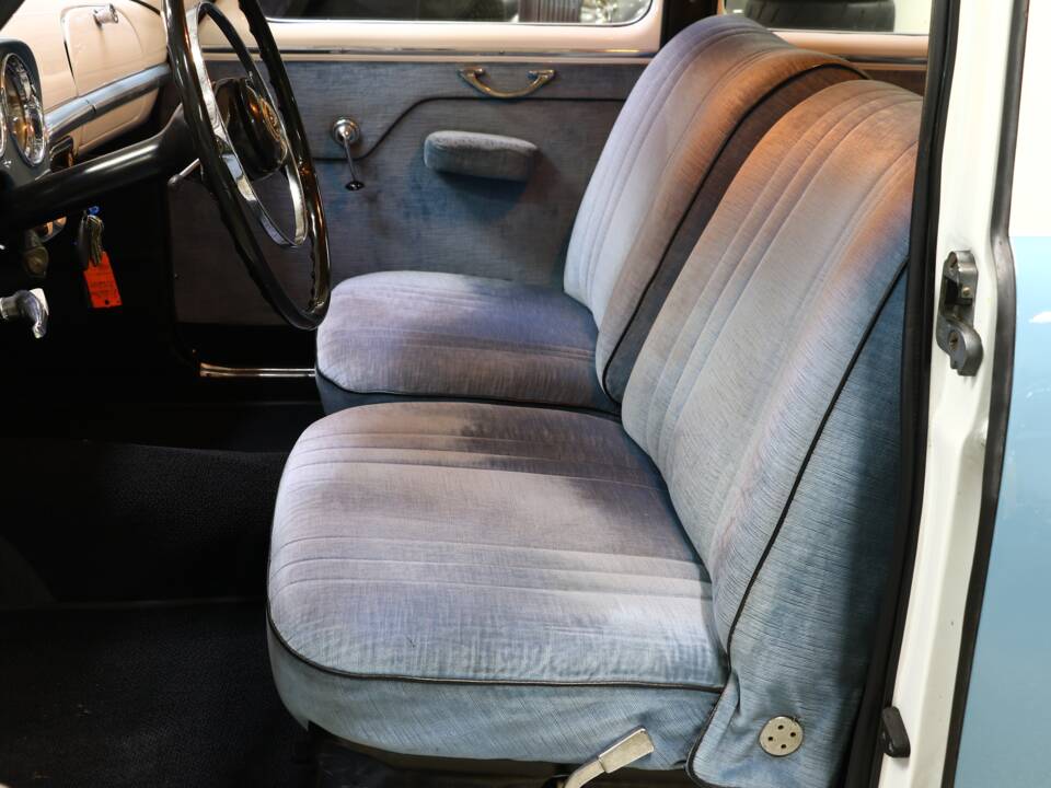 Image 17/27 of Alfa Romeo 1900 TI Super Berlina (1955)