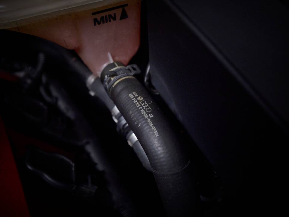 Image 70/95 of Audi RS4 Avant (2006)
