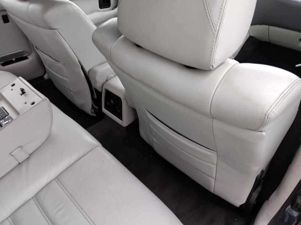 Bild 98/113 von BMW 735i (1986)