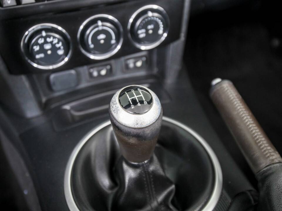 Image 30/50 of Mazda MX-5 2.0 (2009)