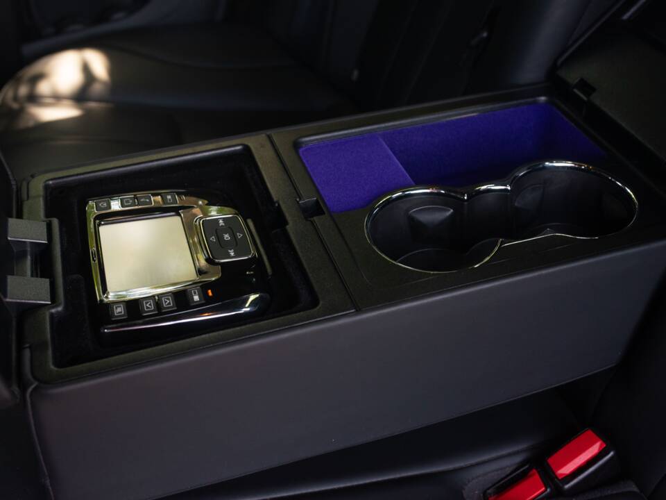 Image 42/50 of Jaguar XJ 5.0 (2011)