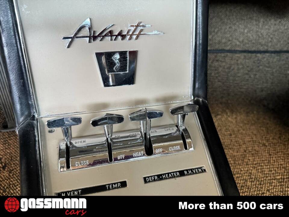 Immagine 13/15 di Studebaker Avanti (1964)