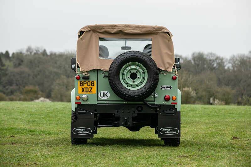 Image 7/39 of Land Rover Defender 90 TD4 (2008)