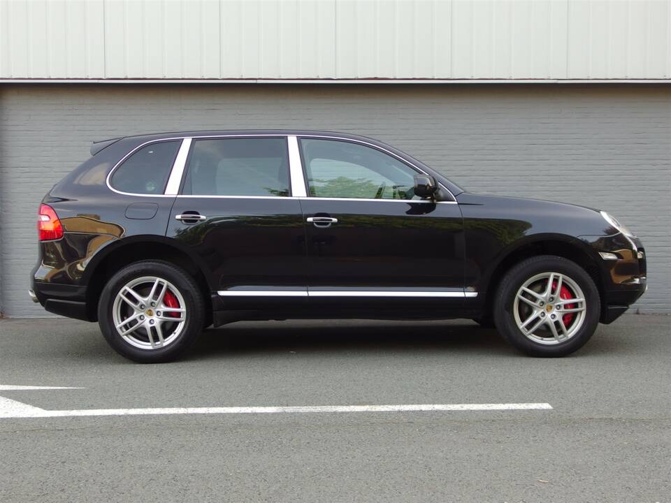 Imagen 5/97 de Porsche Cayenne Turbo (2007)