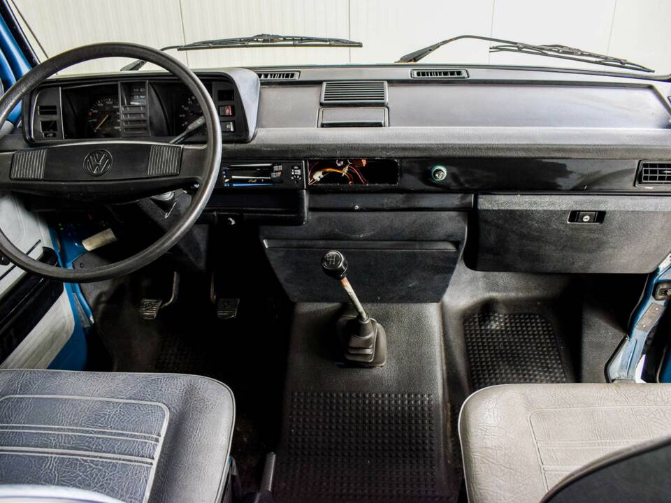 Bild 33/43 von Volkswagen T3 Transporter TD 1.6 (1987)