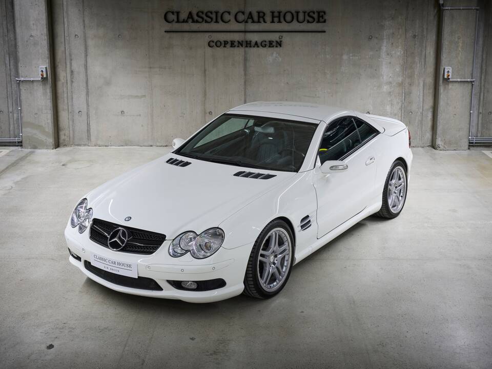 Image 12/99 de Mercedes-Benz SL 55 AMG (2005)