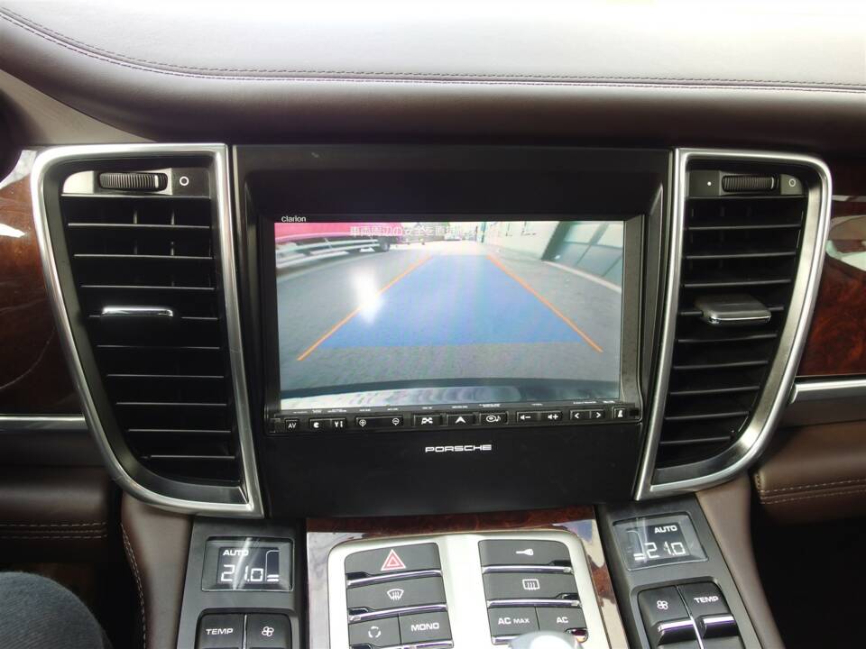 Bild 50/98 von Porsche Panamera Turbo (2009)