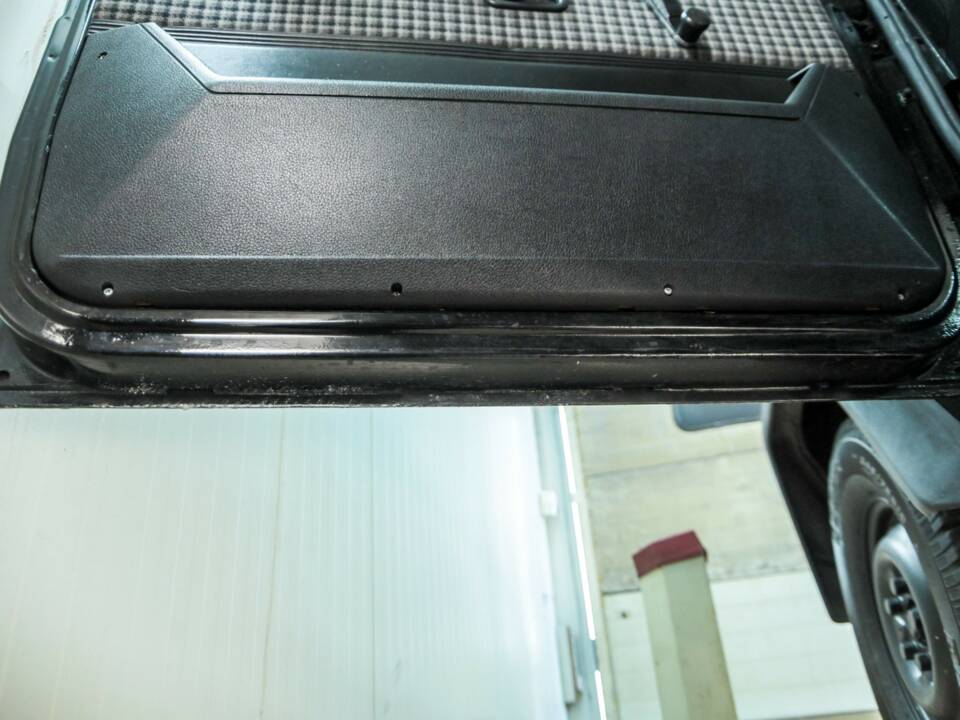 Afbeelding 46/50 van Mercedes-Benz 300 GD (SWB) (1983)