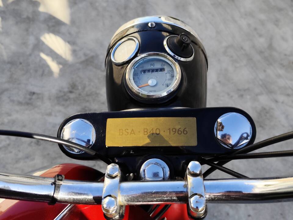 Image 2/51 of BSA B 44 (1966)