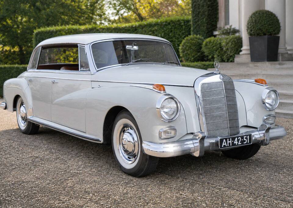 Image 1/8 of Mercedes-Benz 300 d (1961)