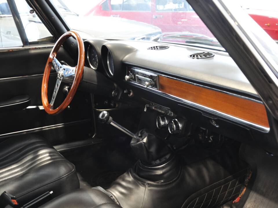 Imagen 26/43 de Alfa Romeo Giulia GT 1300 Junior (1971)
