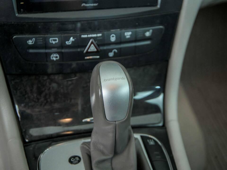 Bild 38/50 von Mercedes-Benz E 320 T 4MATIC (2004)