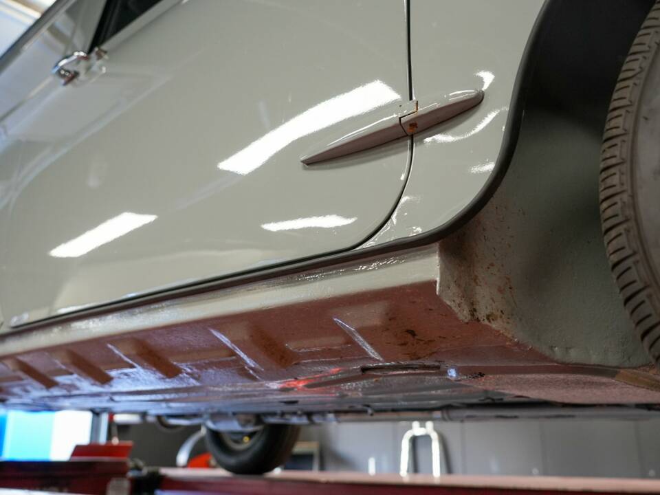 Bild 34/35 von Austin Mini Van (1983)