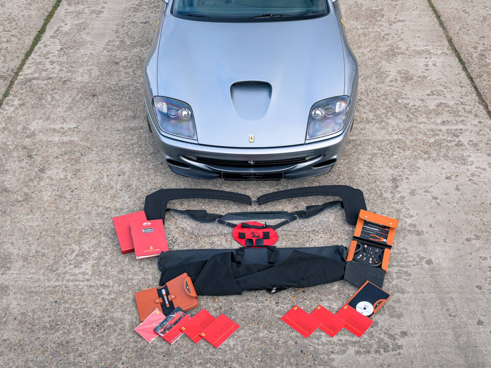 Afbeelding 42/48 van Ferrari 550 Barchetta (2001)