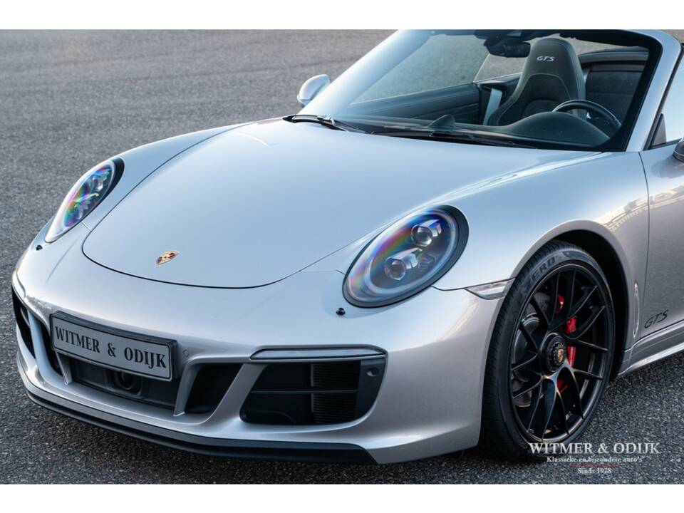 Image 13/38 of Porsche 911 Carrera GTS (2017)