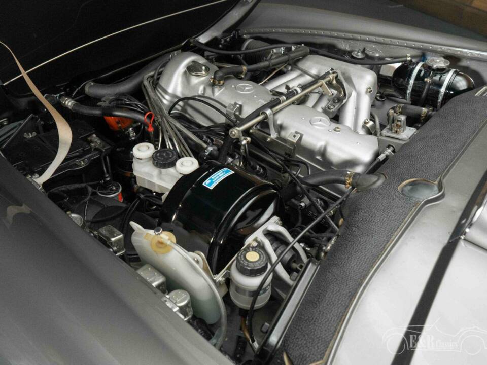 Bild 18/19 von Mercedes-Benz 280 SL (1968)