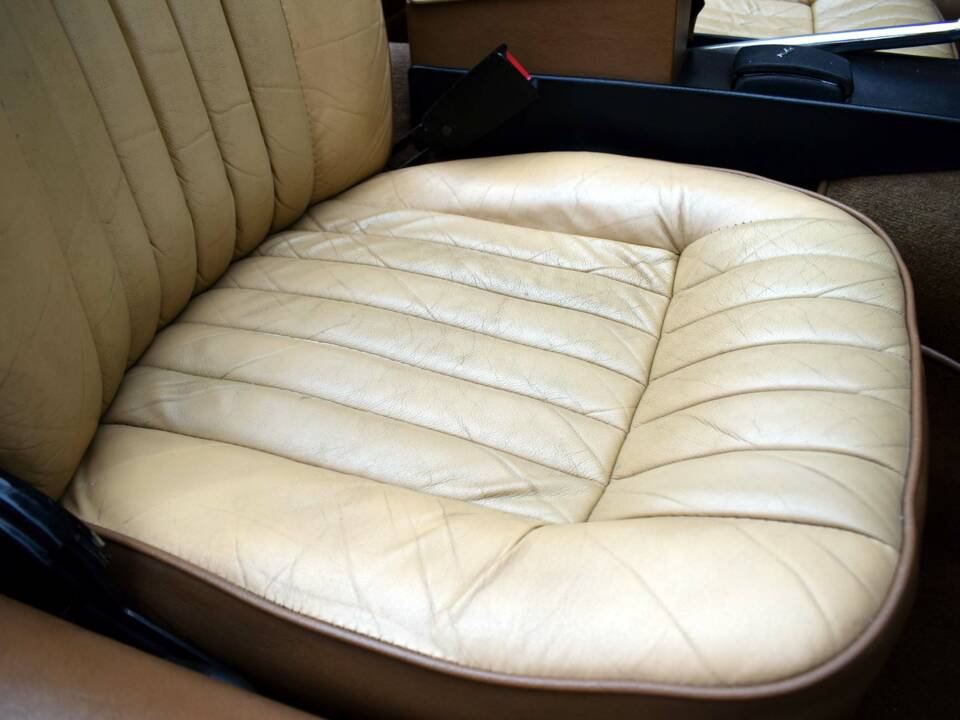 Bild 39/50 von Jaguar E-Type V12 (1974)