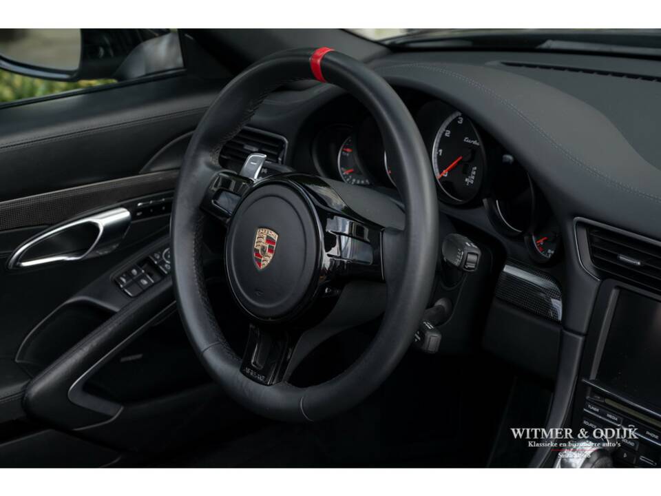 Image 37/47 of Porsche 911 Turbo (2014)