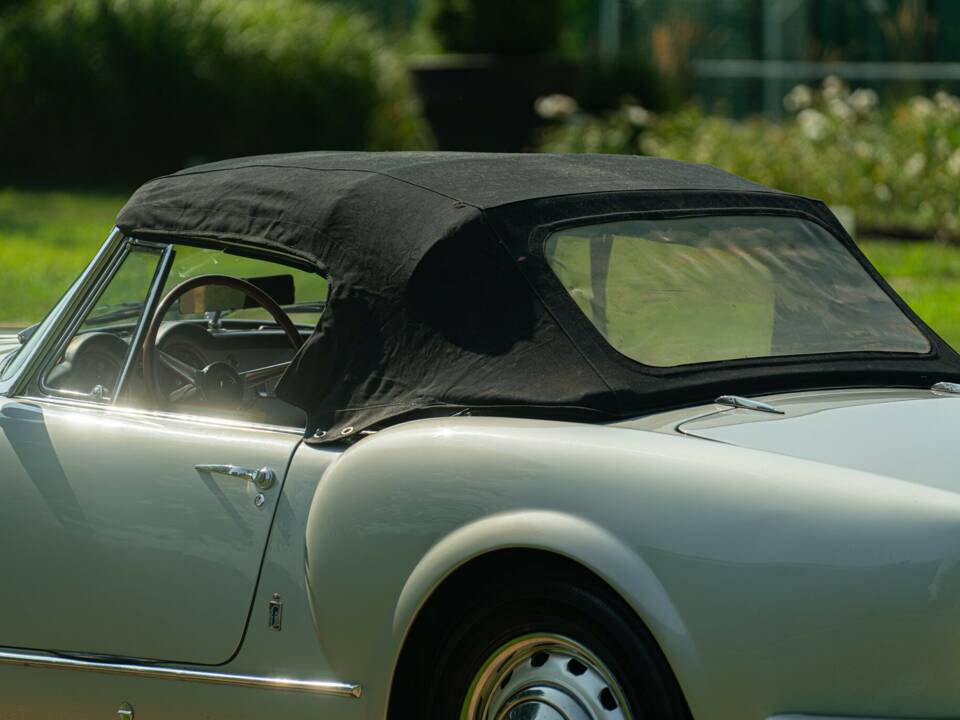 Immagine 36/50 di Lancia Aurelia B24 Convertibile (1958)