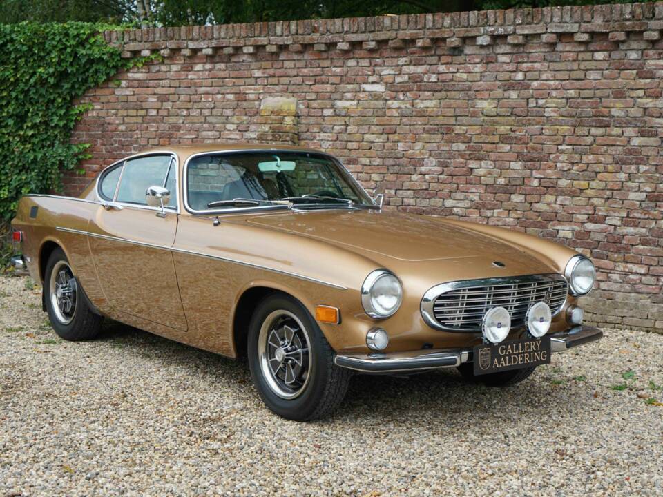 Image 41/50 of Volvo 1800 E (1971)