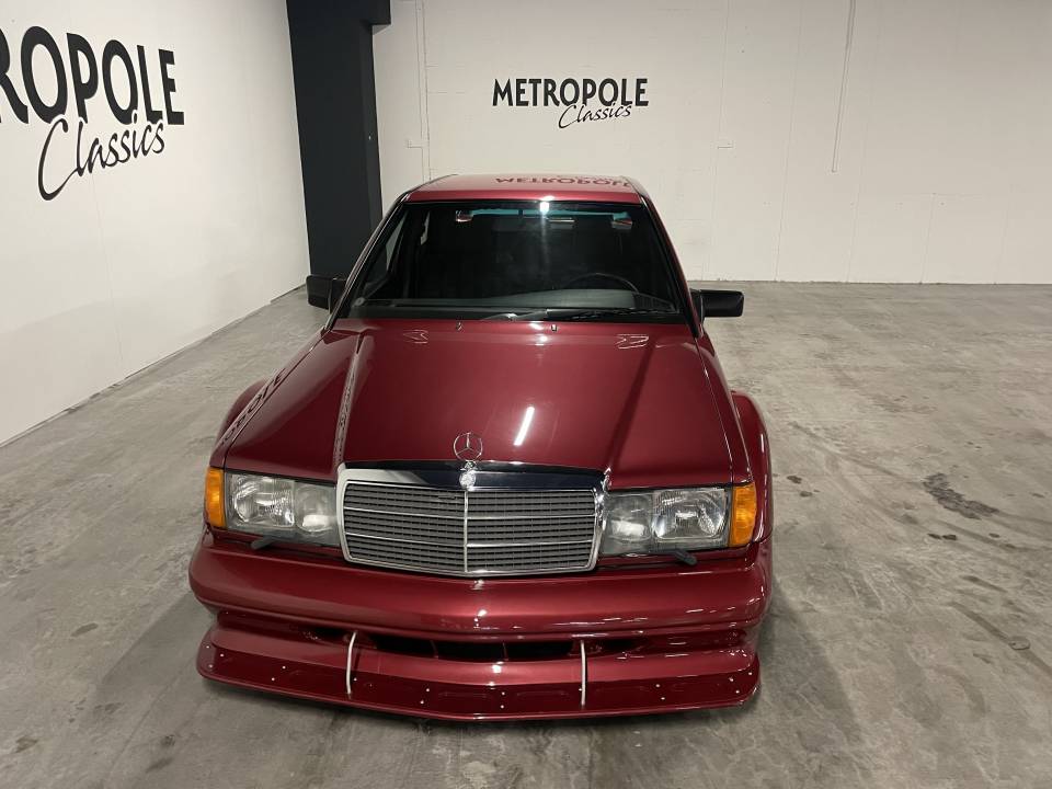 Imagen 2/23 de Mercedes-Benz 190 E 2.6 (1990)