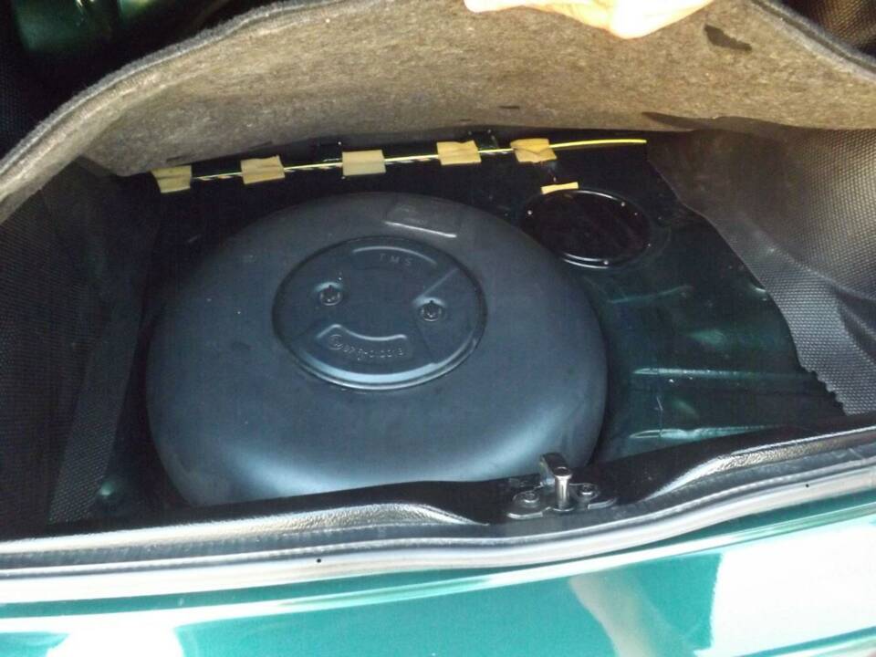 Image 39/50 of Volkswagen Golf III Cabrio 1.6 (1998)